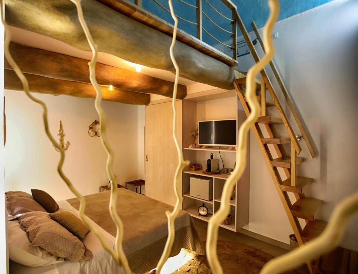 B&B Le Onde Praiola Terrasini Kültér fotó
